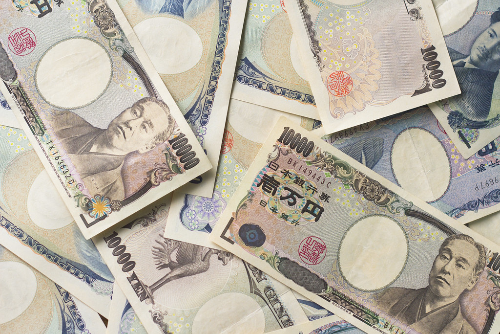 Japon Yeni: BoJ'un yumuşak faiz artışı yenin kırılganlığını sürdürüyor