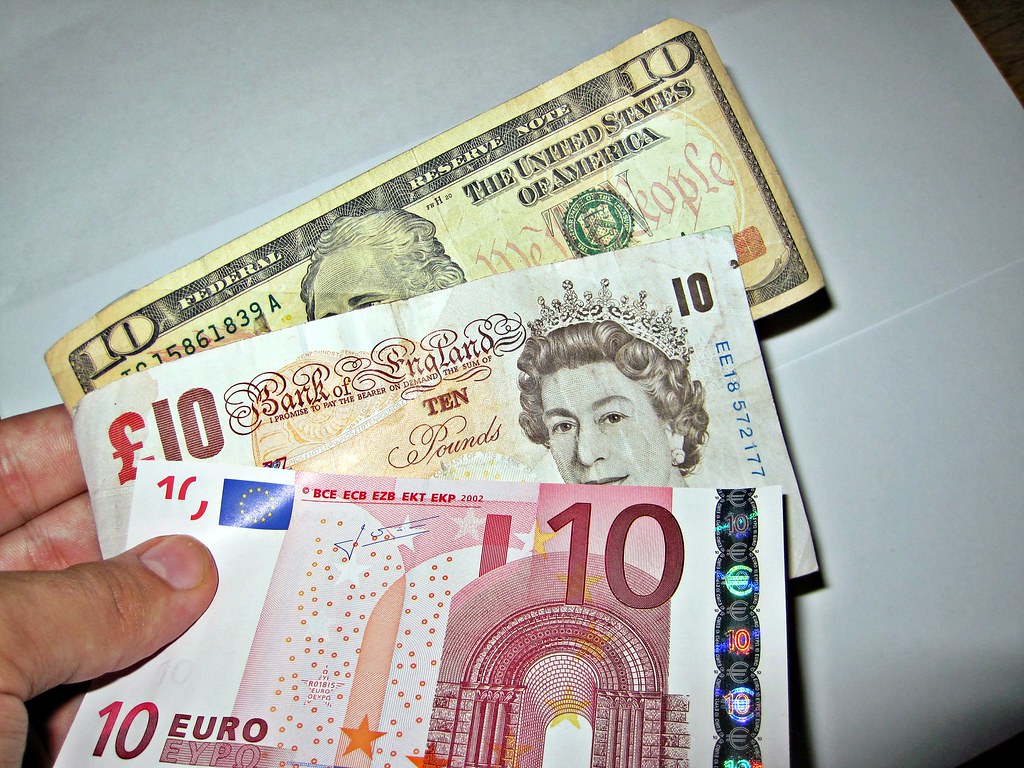 UOB: Avustralya doları ABD doları karşısında 0.7050'ye yöneldi