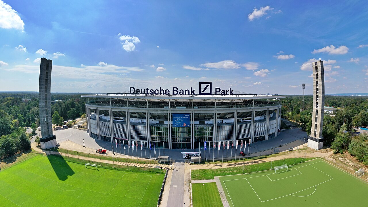 Deutsche Bank: Almanya'nın AI ve nüfus ikilemi — 2027'de %1 büyüme, 2030'a doğru 0%