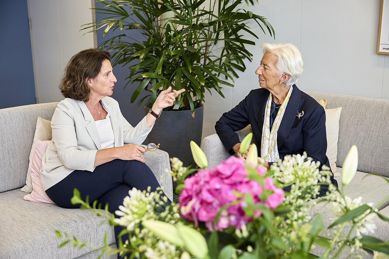 Lagarde: İkinci tur etkiler henüz görünmüyor, enflasyon ağırlıklı enerji kaynaklı